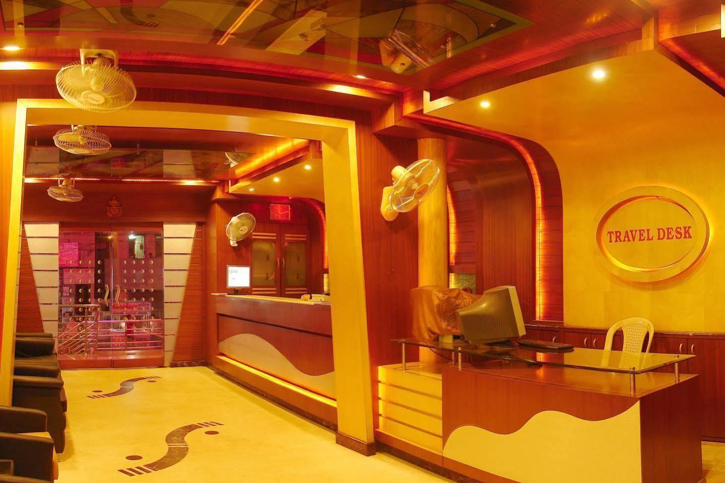 Fabhotel Kinnera Comforts Railway Station Visakhapatnam Dış mekan fotoğraf
