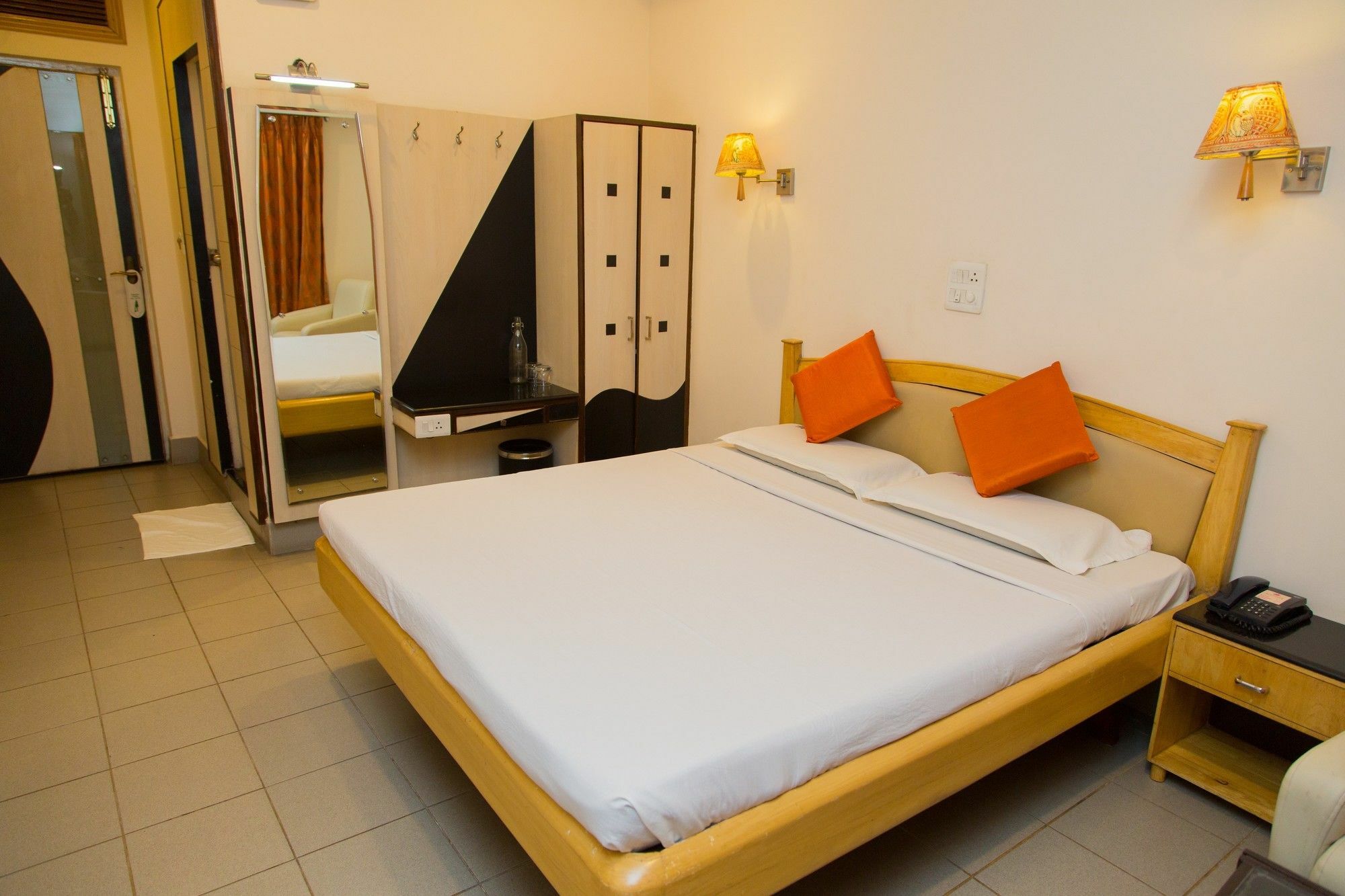 Fabhotel Kinnera Comforts Railway Station Visakhapatnam Dış mekan fotoğraf